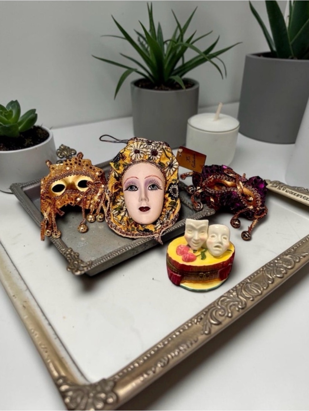 Vintage Ceramic/ Porcelain Decor